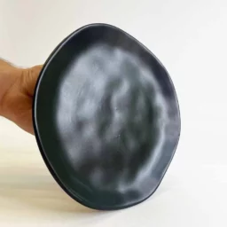 پیش دستی مودل موج دار رنگ مشکی بدون پایه
