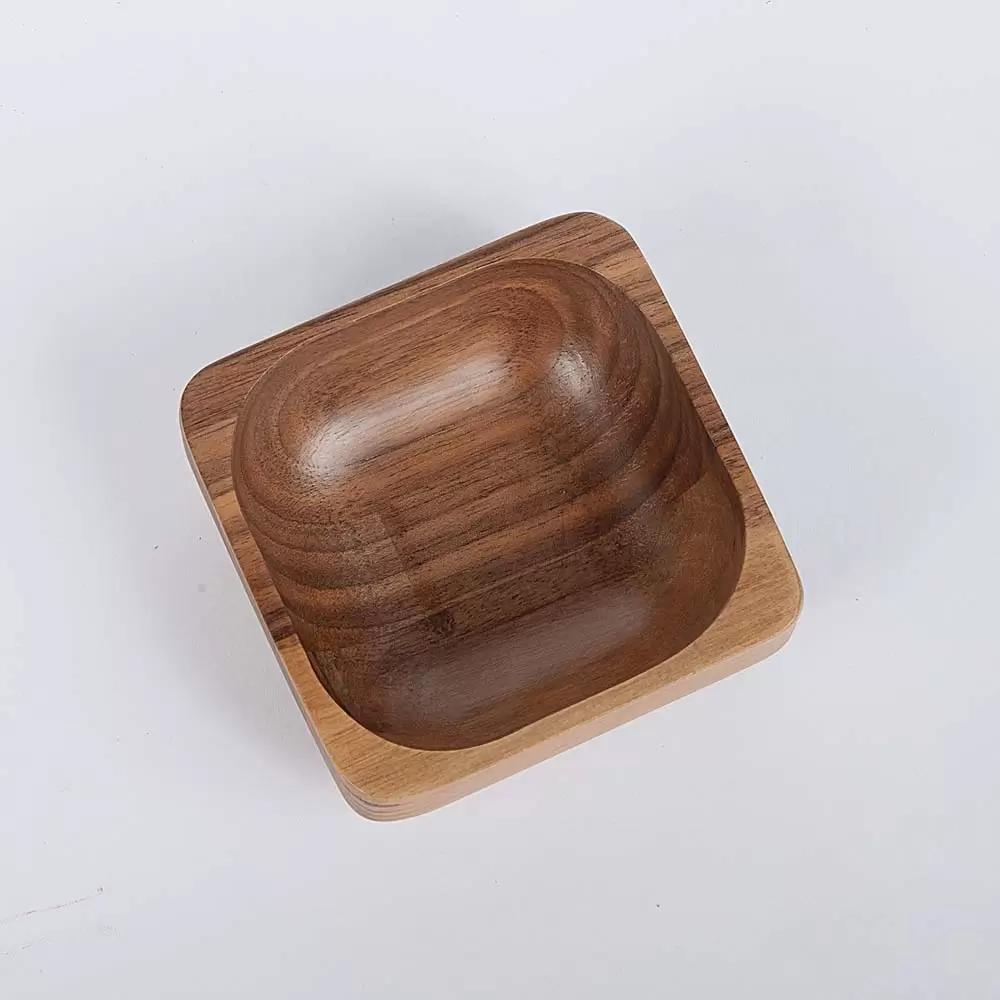 کاسه مربعی سایز کوچک جنس چوبی