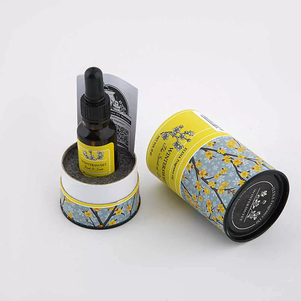 اسانس با بسته بندی باز شده طرح گل یخ