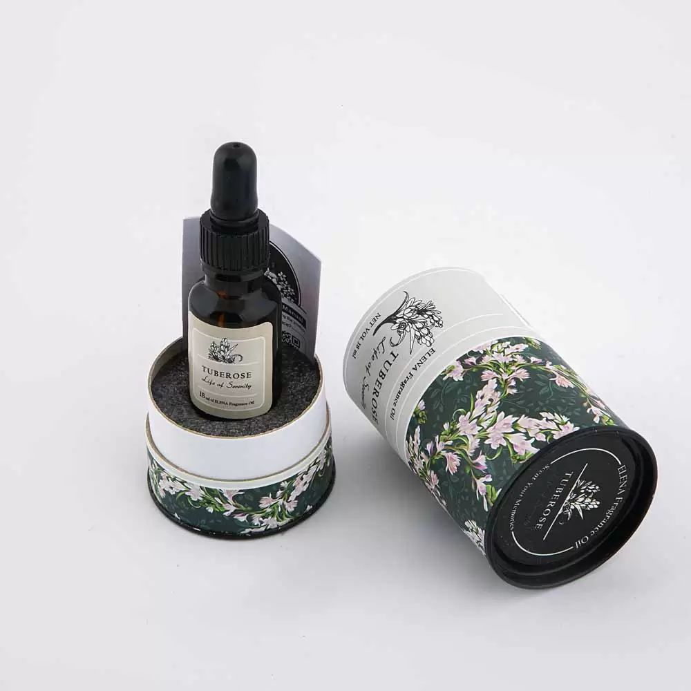 اسانس با بسته بندی باز شده طرح گل صورتی