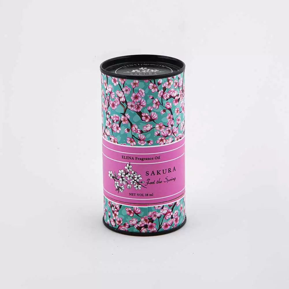 اسانس به بسته بندی گل دار