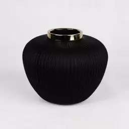 گلدان مات مشکی (نمای بالا)