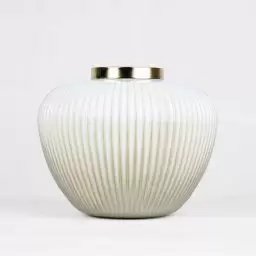 گلدان کبریتی (نمای رو به رو)