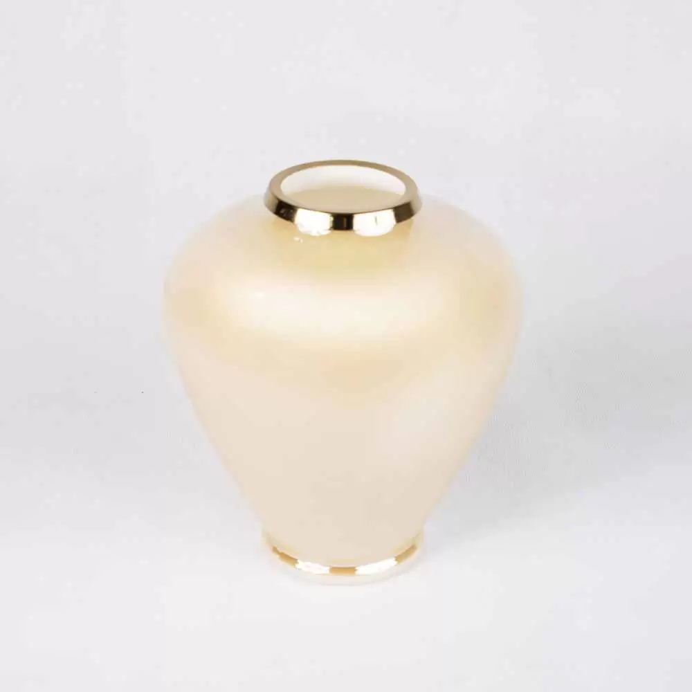 گلدان سنگی بزرگ (نمای بالا)