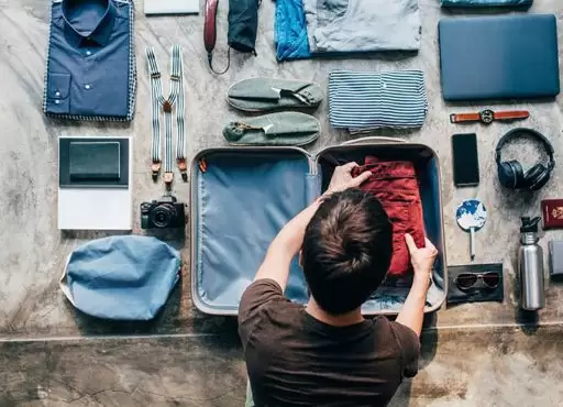 چک لیست لوازم ضروری سفر برای هر نوع مسافرت (هوایی، زمینی جاده‌ای)