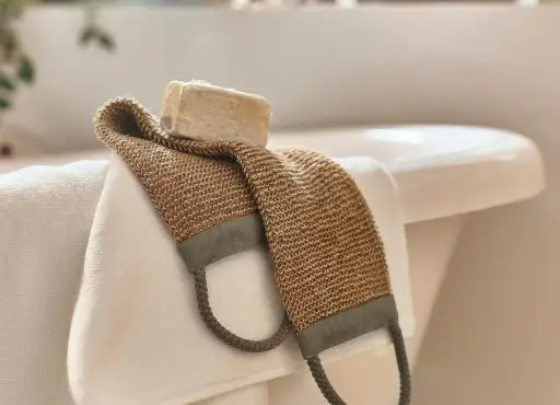 چه لیف و حوله ای برای حمام مناسب تر است